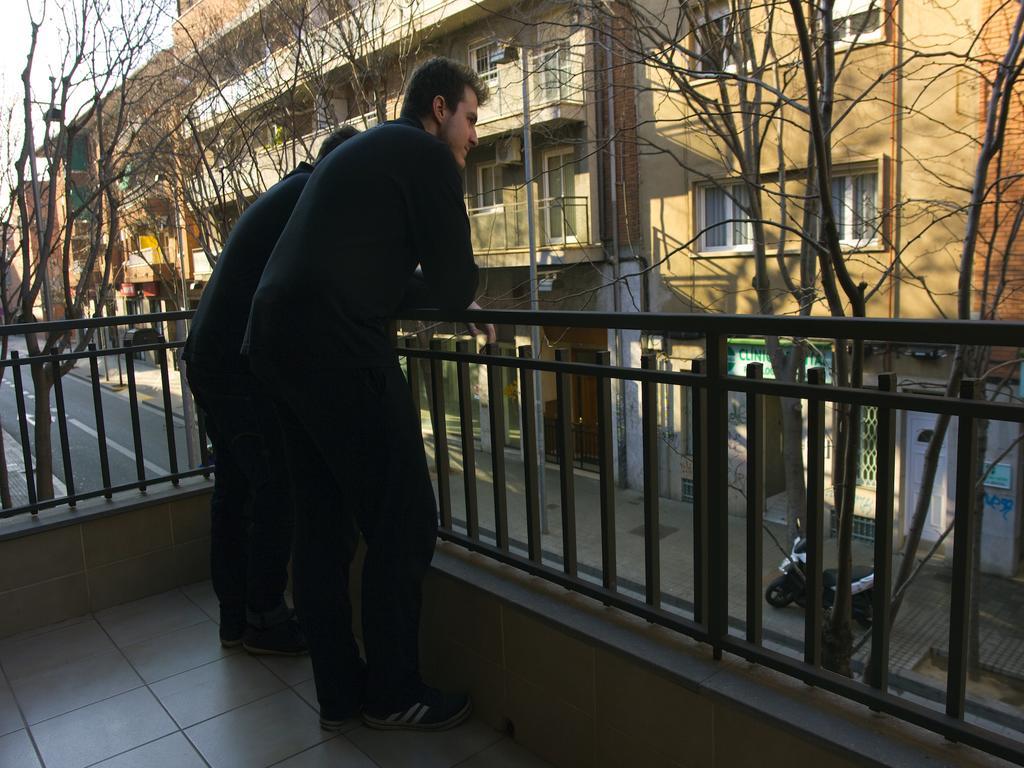 Hostal Badaloni Бадалона Номер фото